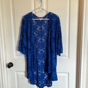 LuLaRoe Blue Floral Patterned Waterfall Lace Topper kimono